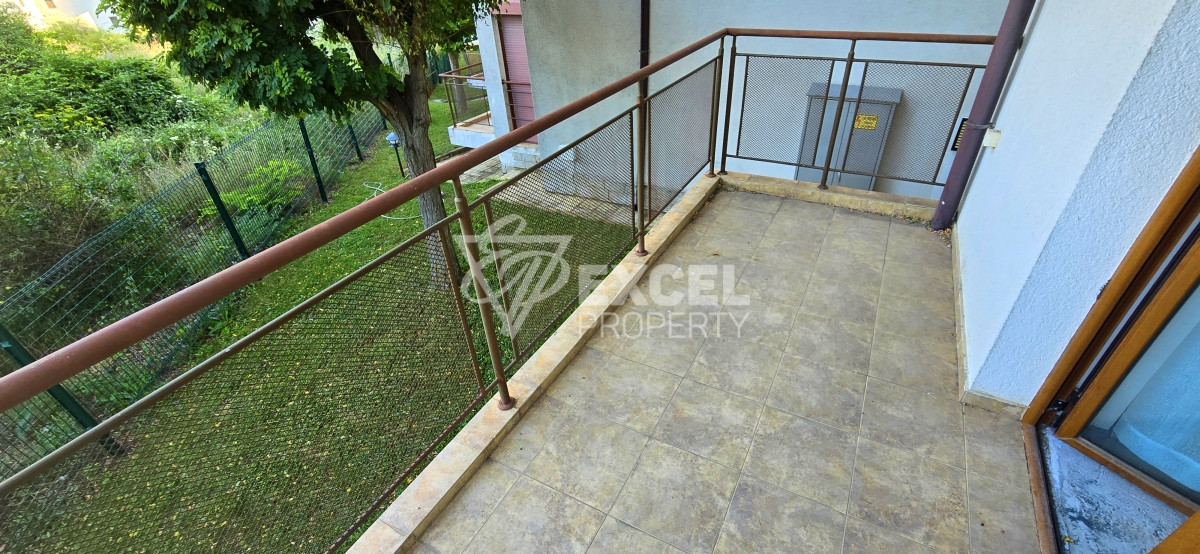 Тристаен апартамент в Свети Влас, комплекс Компас само на 250 м от морето