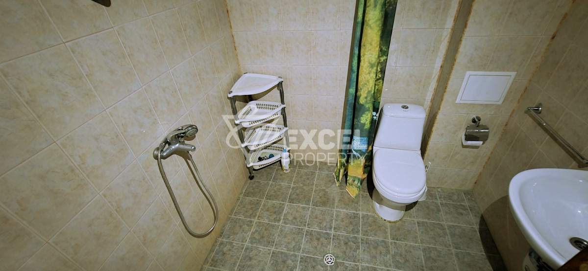 Тристаен апартамент в Свети Влас, комплекс Компас само на 250 м от морето