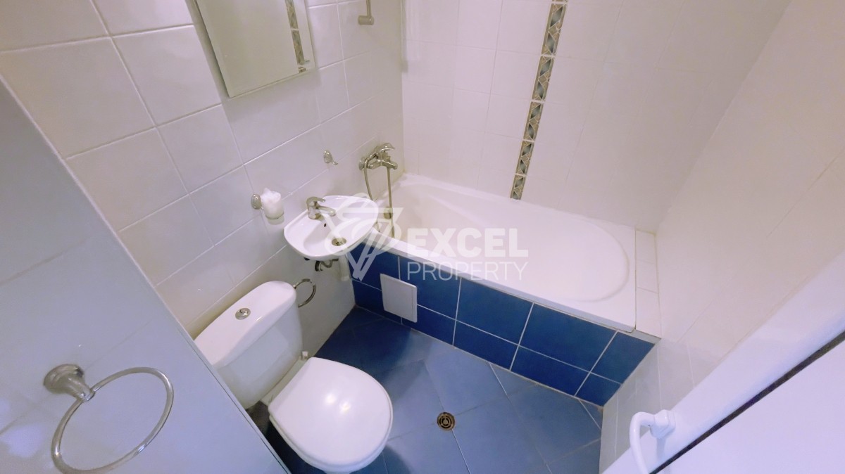 Обзаведено студио в Слънчев Бряг с гледка към басейна