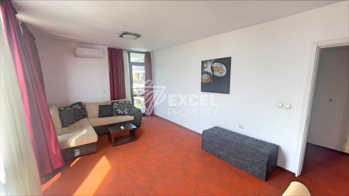 Двустаен апартамент в Свети Влас, на 500м от морето.