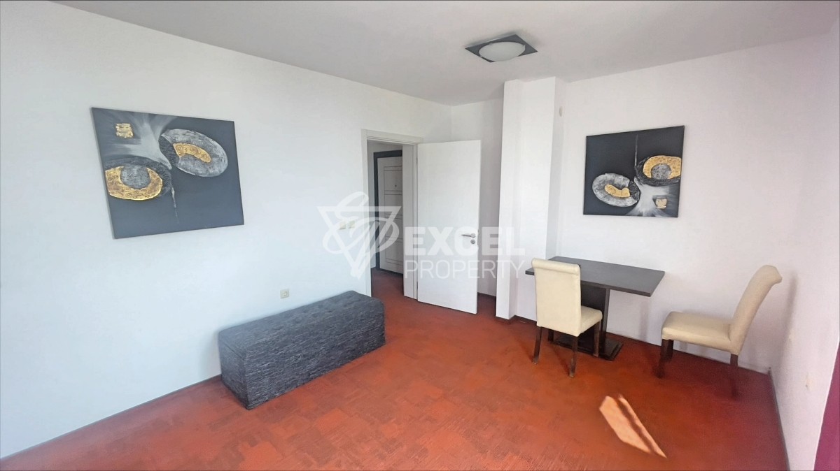 Двустаен апартамент в Свети Влас, на 500м от морето.