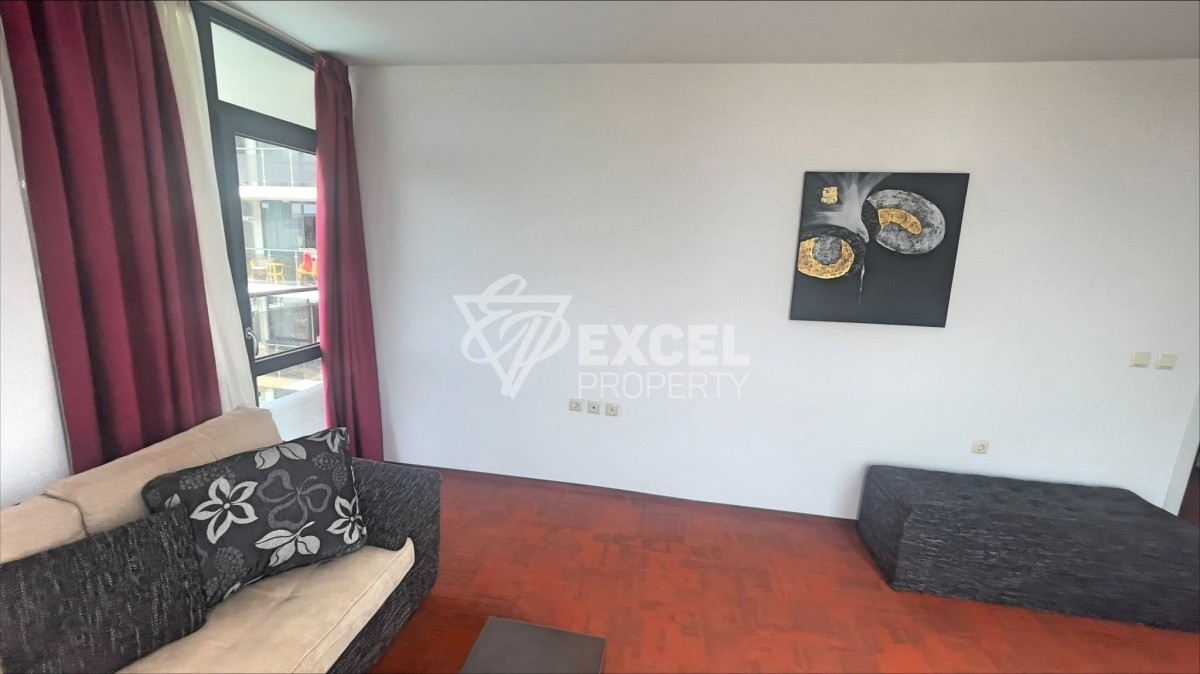 Двустаен апартамент в Свети Влас, на 500м от морето.