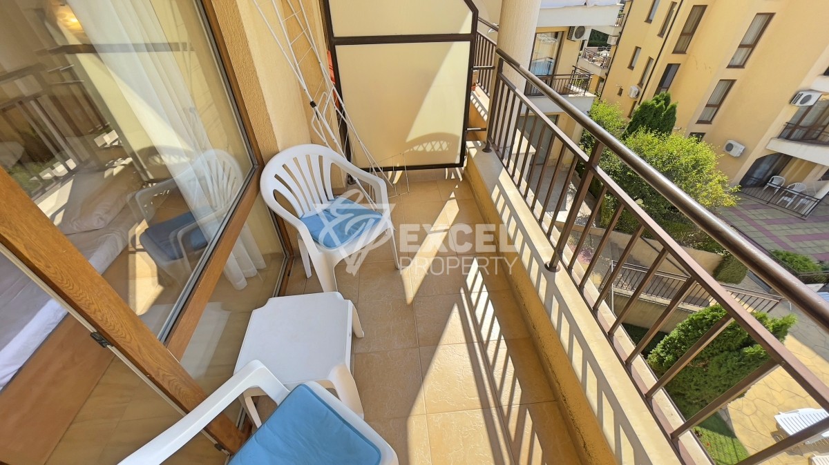 Двустаен апартамент в Свети Влас в комплекс Аква Дриимс