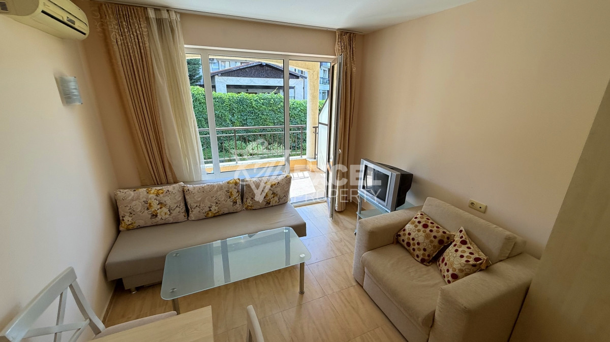 Обзаведено студио на 200м от морето в Свети Влас