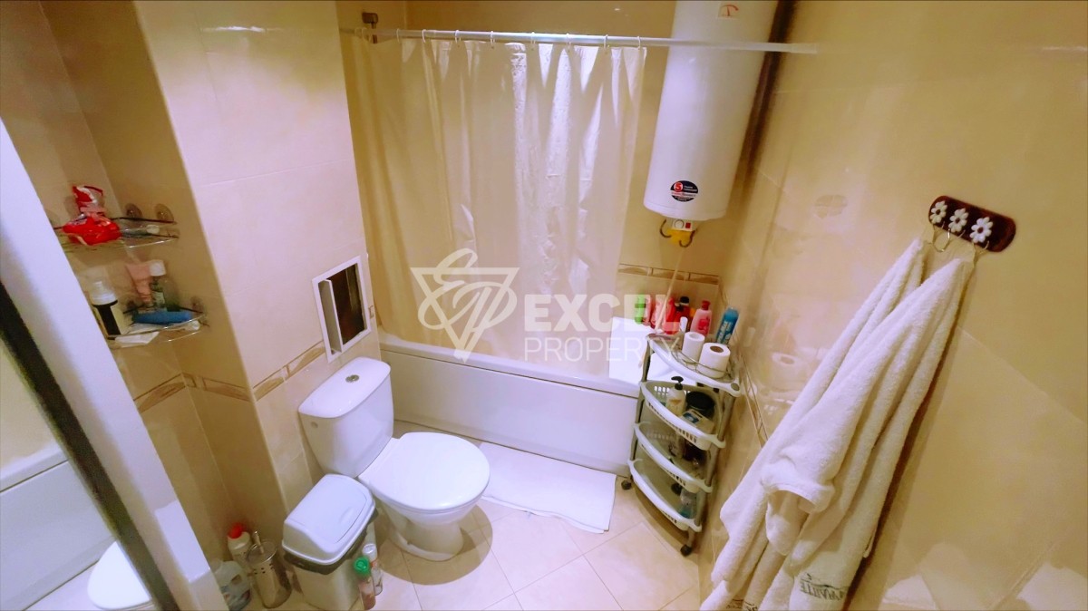 Двустаен апартамент в Свети Влас на 150 м от плажа, комплекс Аква Дриимс