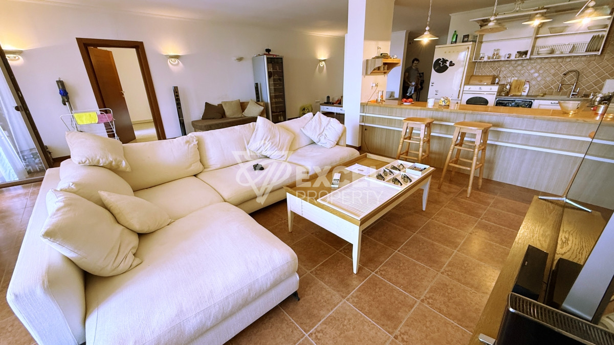 Уникален много-стаен апартамент на първа линия море в комплекс Каса Реал, Свети Влас