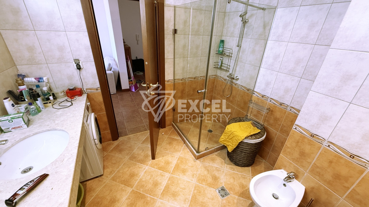 Уникален много-стаен апартамент на първа линия море в комплекс Каса Реал, Свети Влас