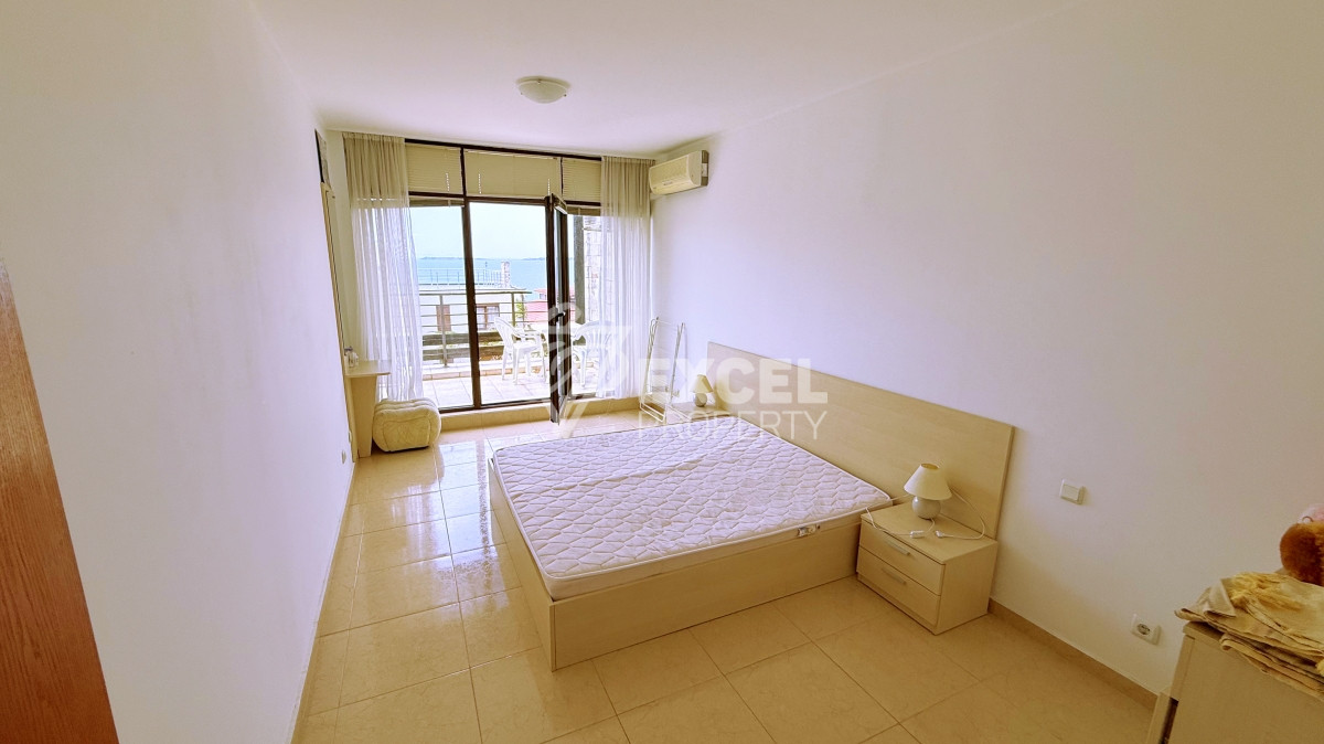 Апартамент на първа линия с гледка море в комплекс Долче Вита, Свети Влас