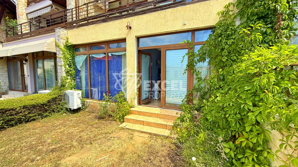 Апартамент на първа линия с гледка море в комплекс Долче Вита, Свети Влас