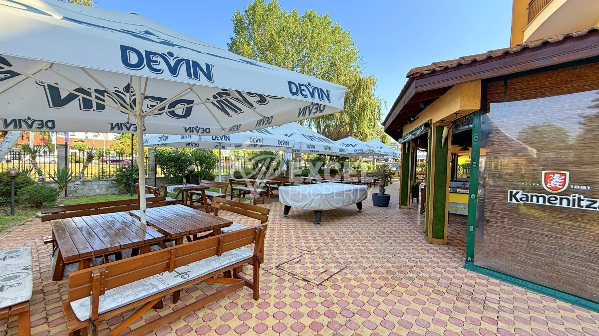 Двустаен апартамент в комплекс Голдън Дриймс, Слънчев Бряг