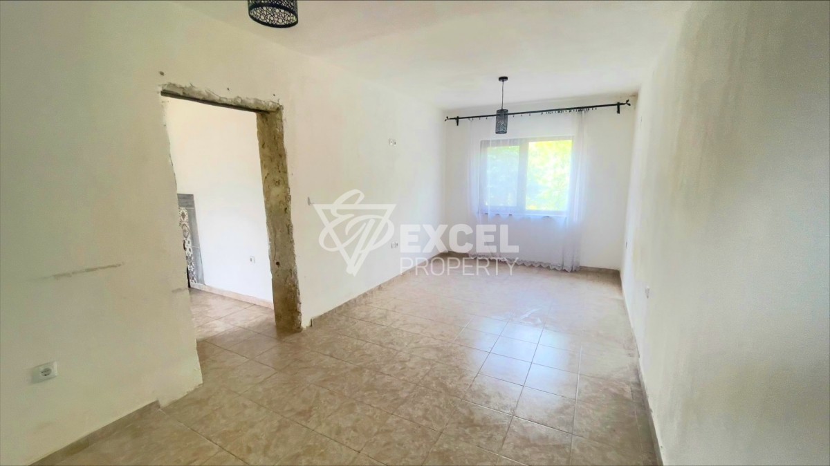 Едноетажна къща с две спални в Горица за продажба