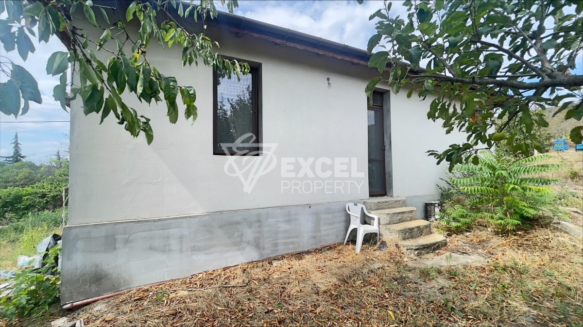 Едноетажна къща с две спални в Горица за продажба