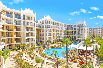 Хармъни Суитс, Монте Карло - красив апартамент с две спални, препродажба.