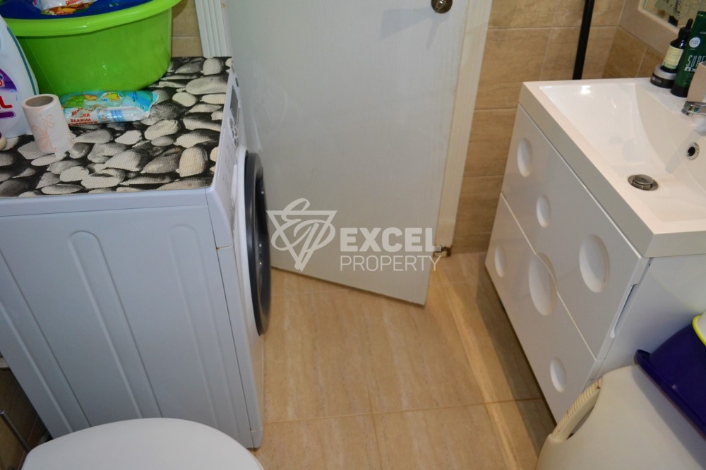 Хармъни Суитс, Монте Карло - красив апартамент с две спални, препродажба.