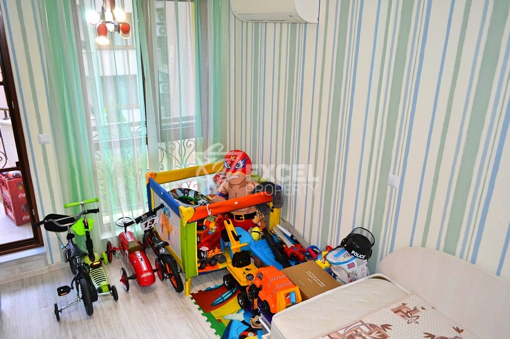 Хармъни Суитс, Монте Карло - красив апартамент с две спални, препродажба.