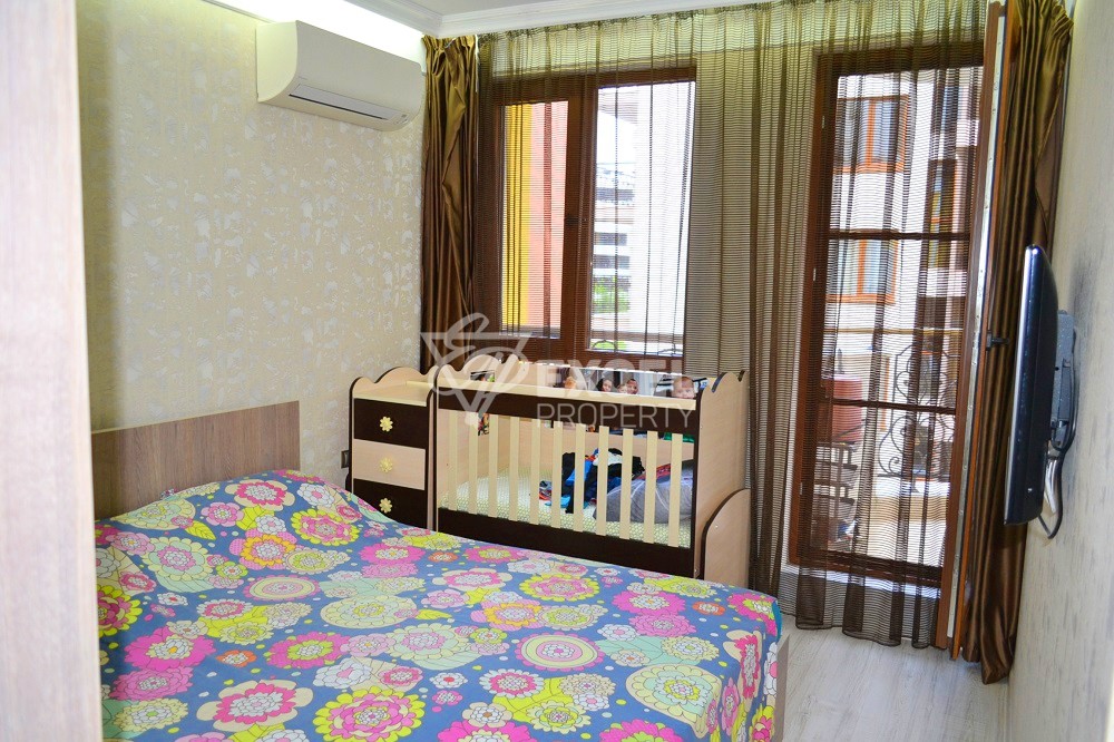 Хармъни Суитс, Монте Карло - красив апартамент с две спални, препродажба.