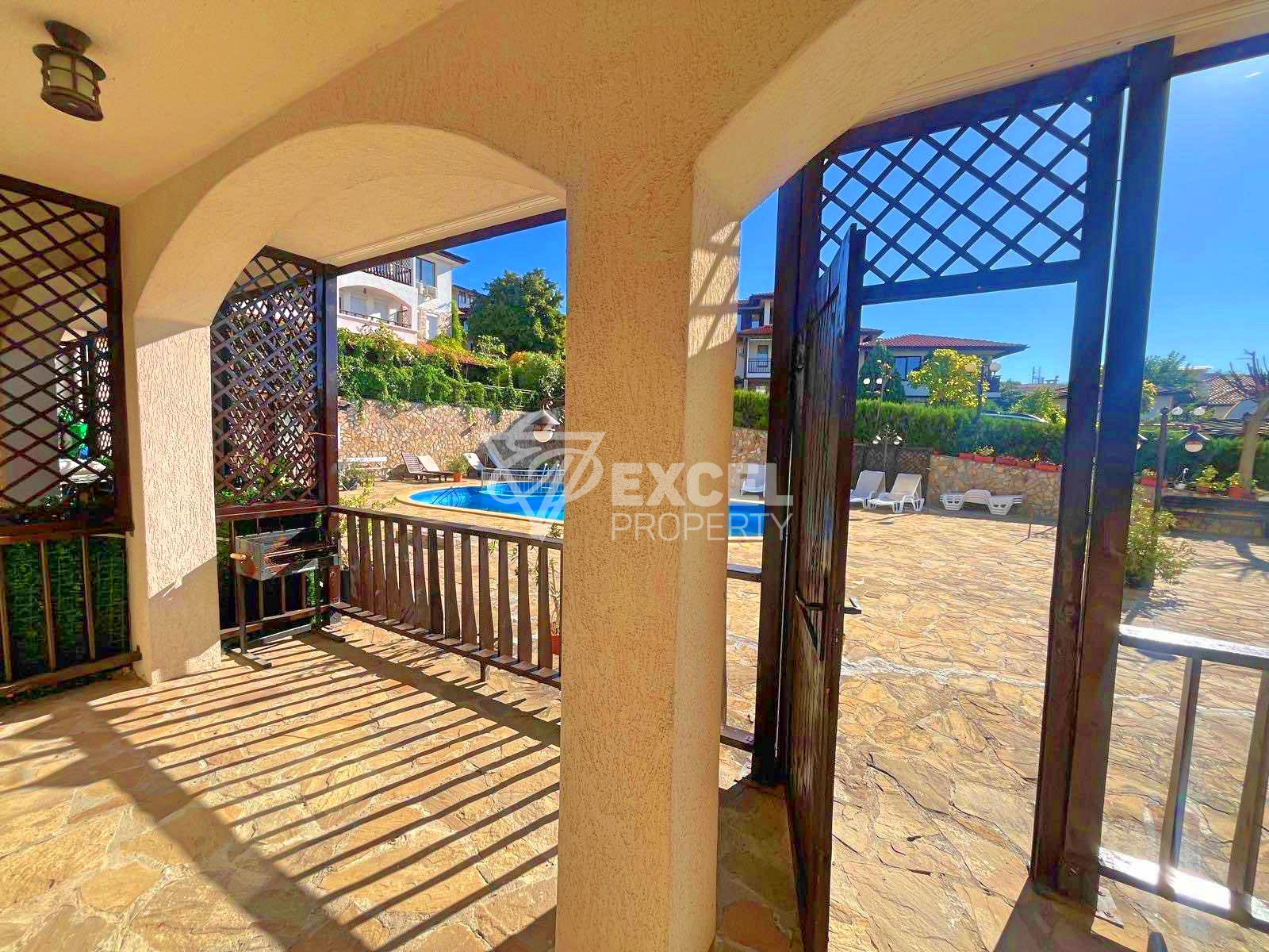 Просторен, тристаен апартамент в комплекс „Камбани 3“, Свети Влас