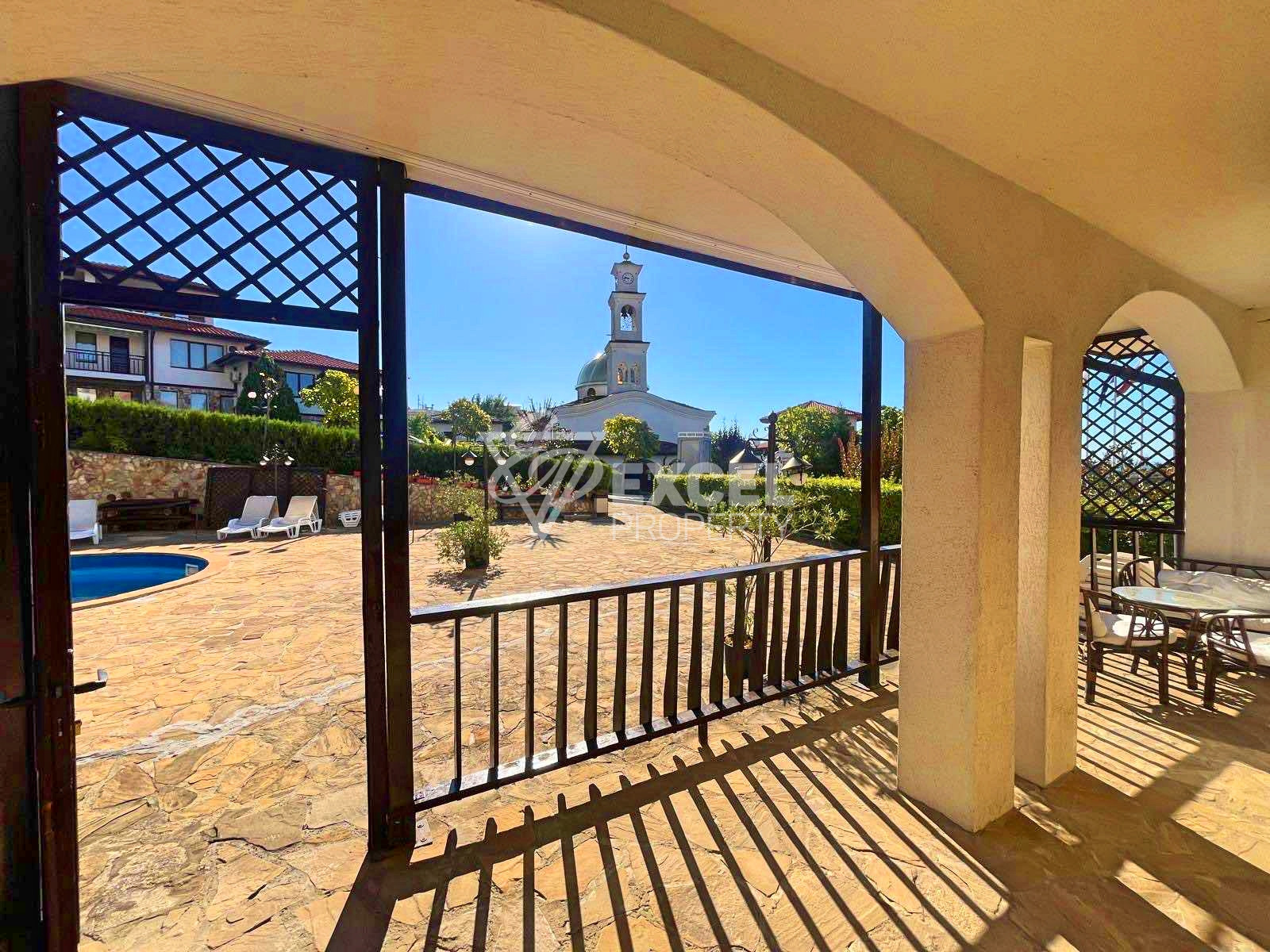 Просторен, тристаен апартамент в комплекс „Камбани 3“, Свети Влас