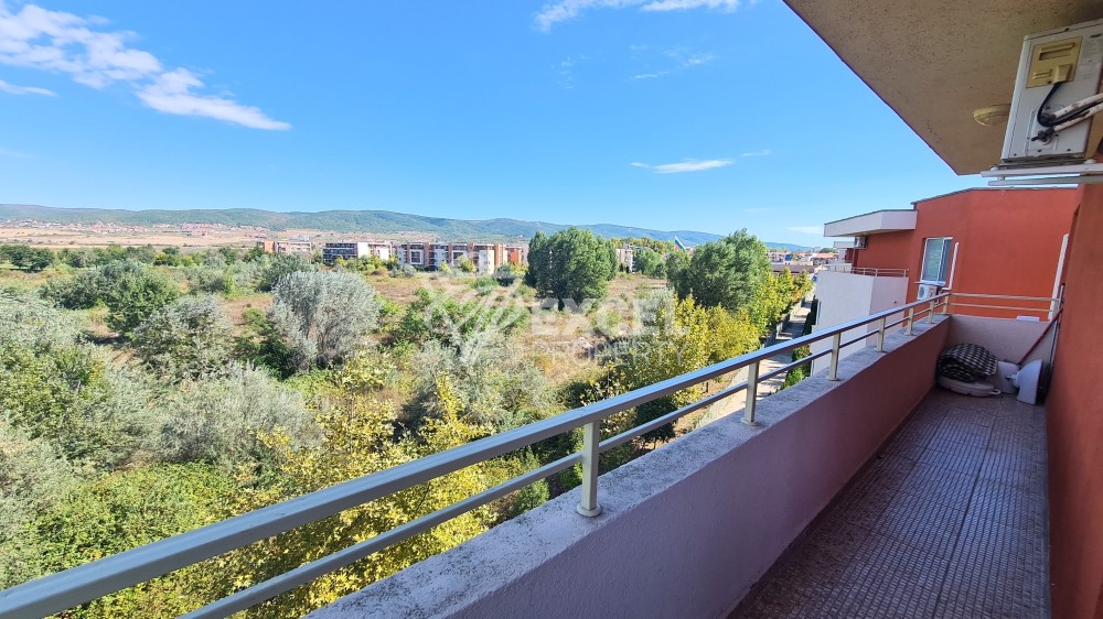 Обзаведен, тристаен апартамент в Несебър Форт Нокс, Слънчев Бряг