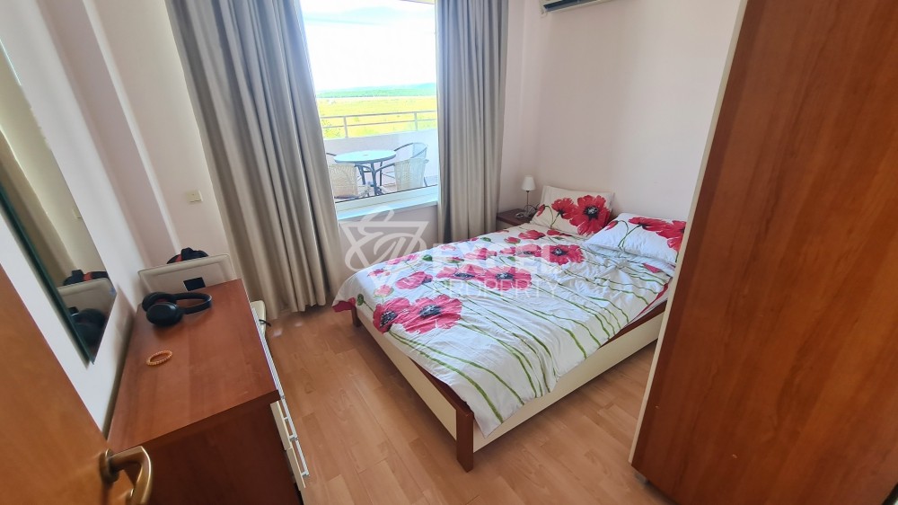 Обзаведен, тристаен апартамент в Несебър Форт Нокс, Слънчев Бряг