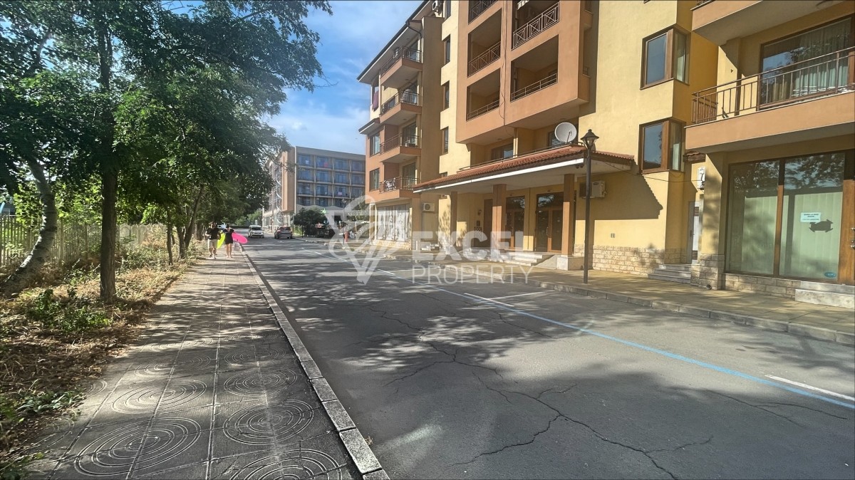 Магазин/офис под наем в Слънчев Бряг