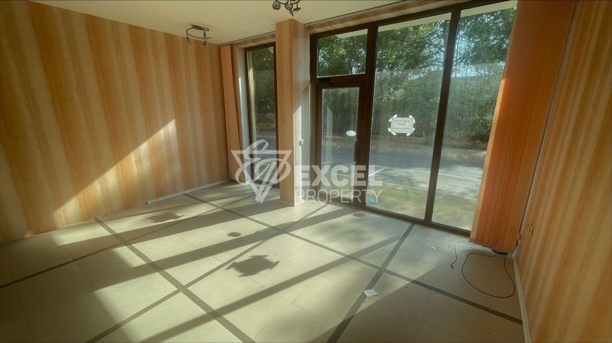 Магазин/офис под наем в Слънчев Бряг