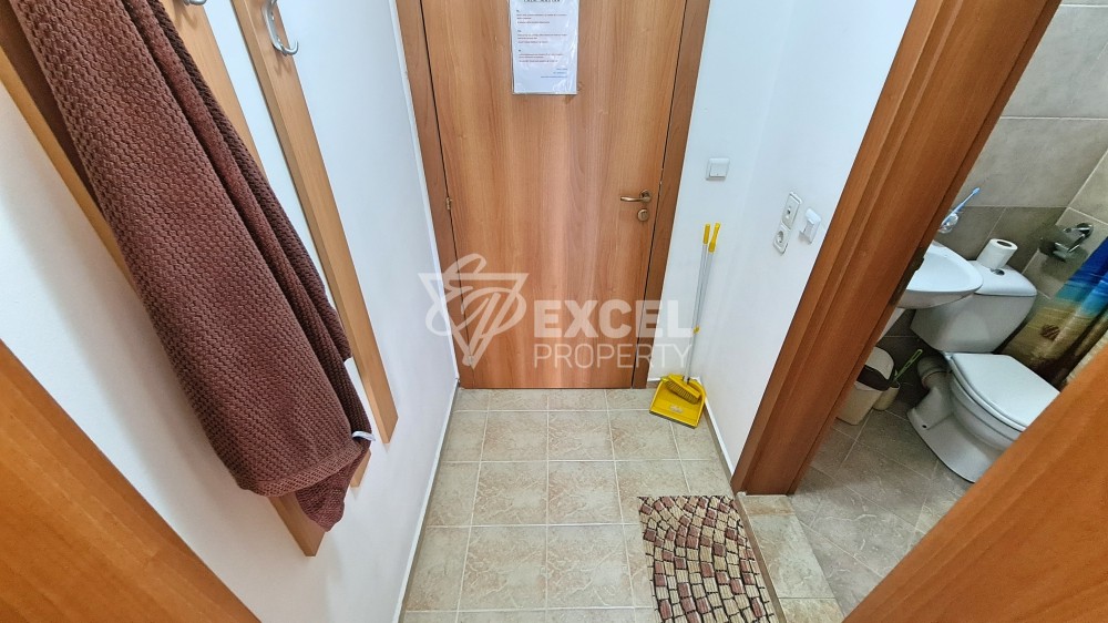 Обзаведено студио в Равда на първа линия.