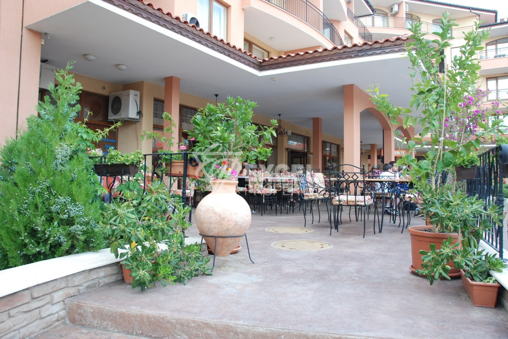 Ресторант за продажба в Свети Влас - комплекс Панорама Дриимс