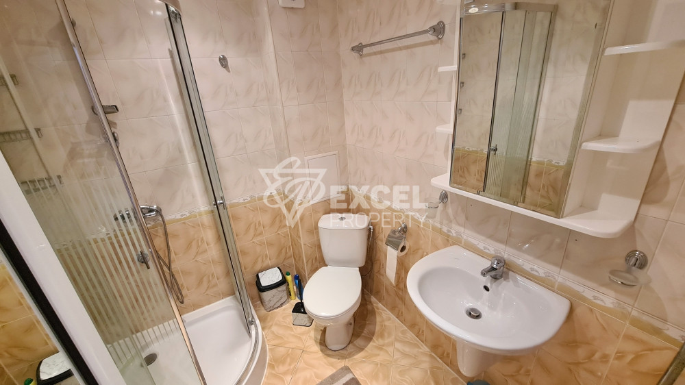 Двустаен апартамент с гледка към басейна в Свети Влас