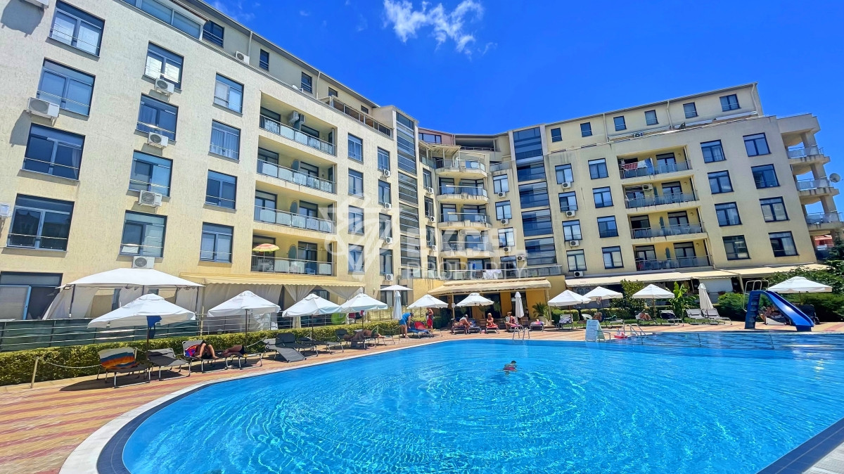 Обзаведено студио в Слънчев Бряг само на 200 м от морето в района на Какао Бийч