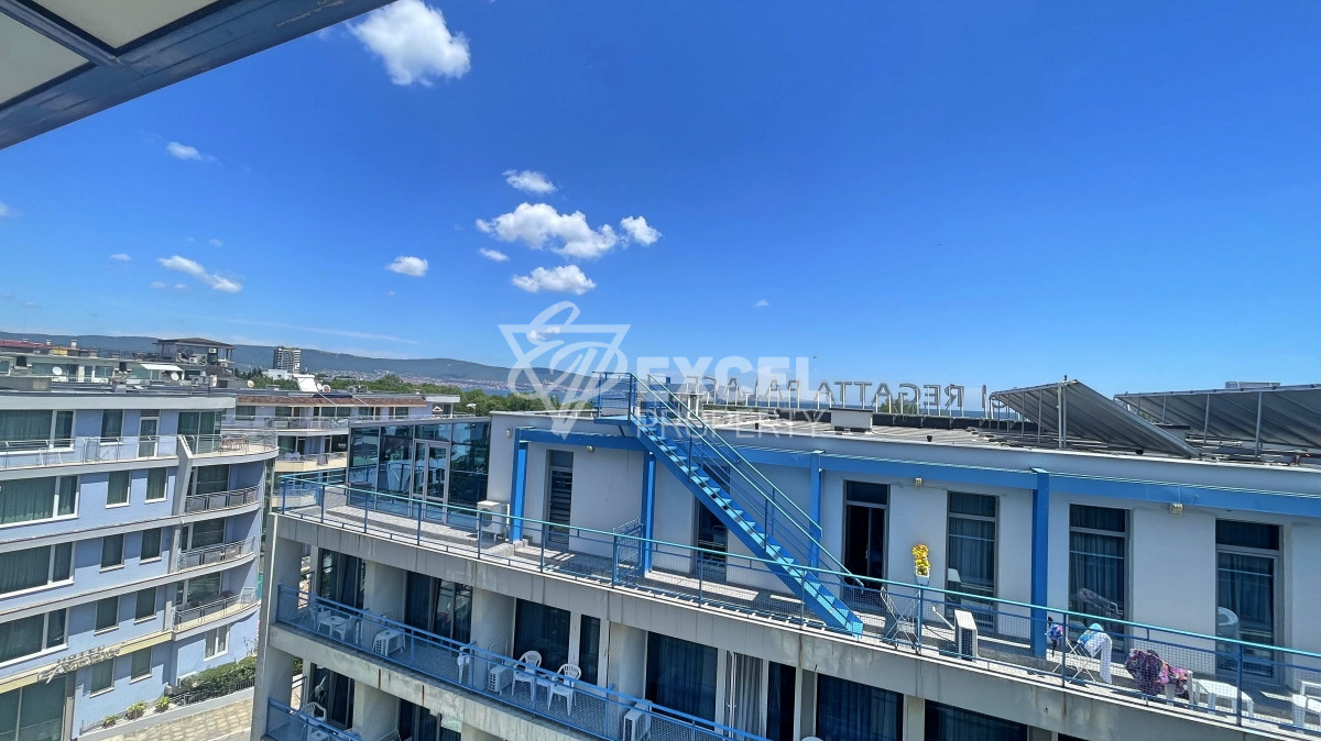 Обзаведено студио в Слънчев Бряг само на 200 м от морето в района на Какао Бийч