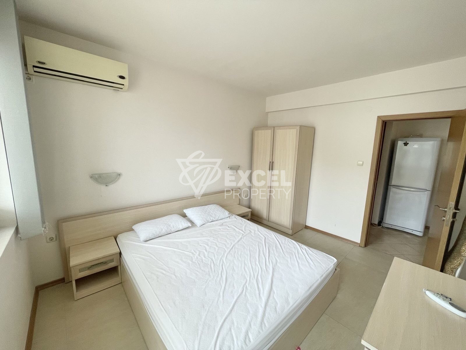 Обзаведен, тристаен апартамент в Слънчев Бряг в комплекс Съни Биич Хилс