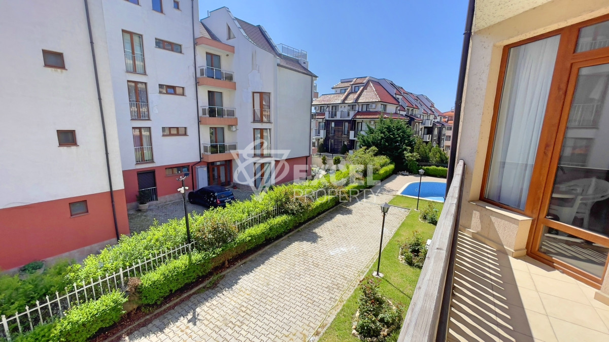 Малък, двустаен апартамент за продажба в комплекс Шипка, Свети Влас