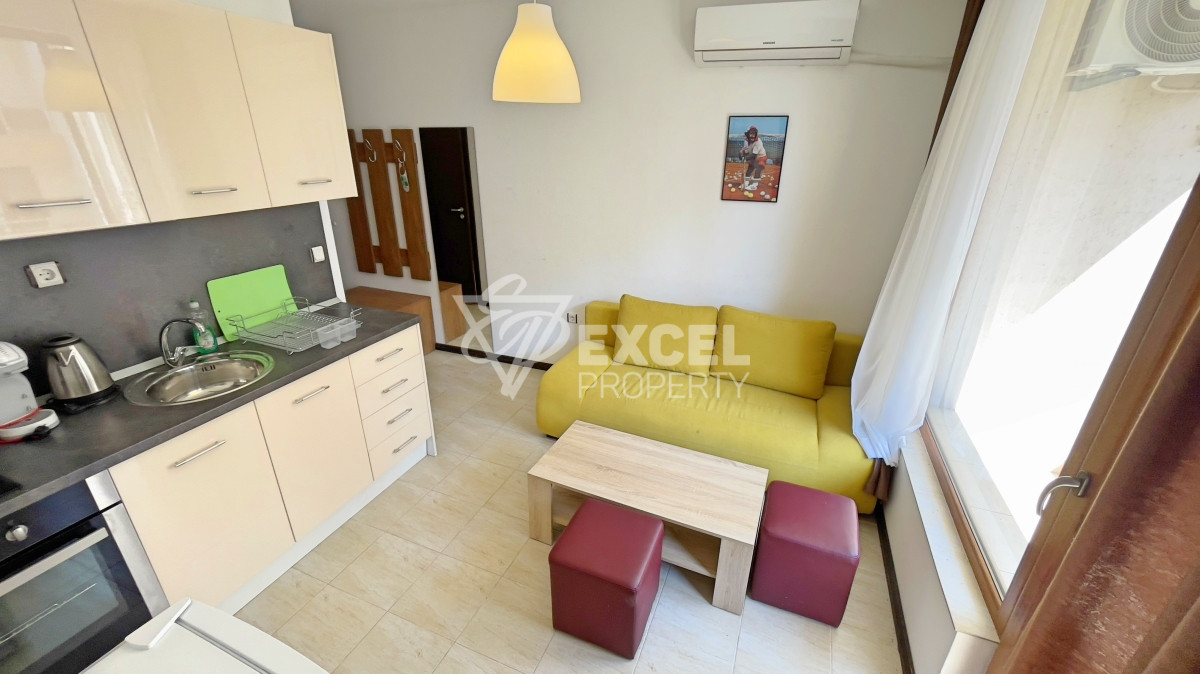 Малък, двустаен апартамент за продажба в комплекс Шипка, Свети Влас