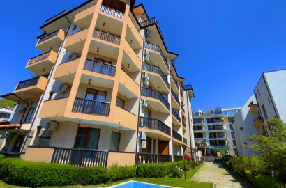 Малък, двустаен апартамент за продажба в комплекс Шипка, Свети Влас