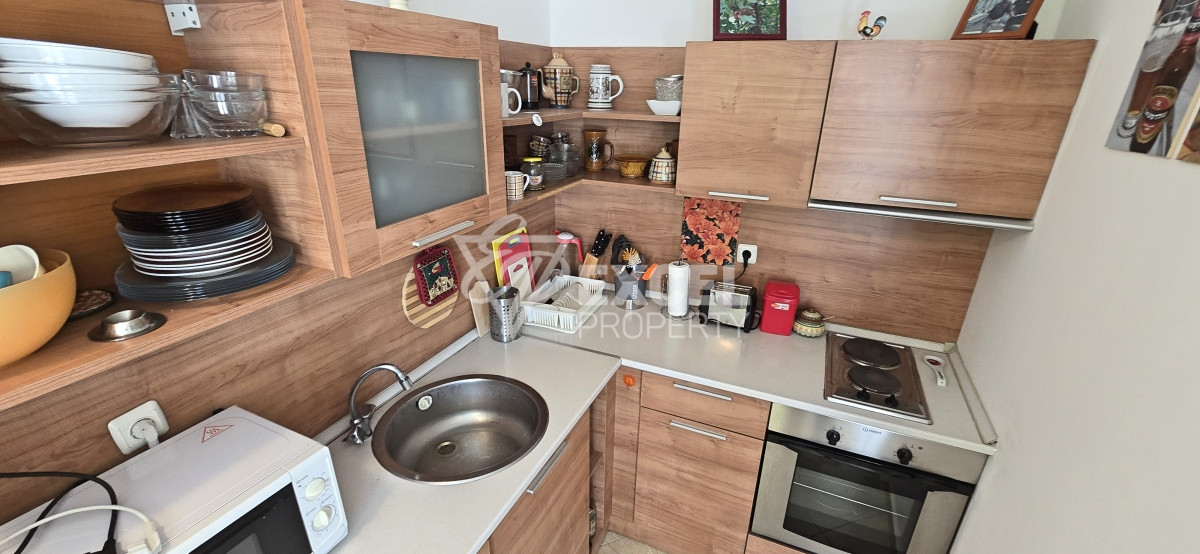 Тристаен апартамент за продажба в комплекс Сън Вилидж, Слънчев Бряг