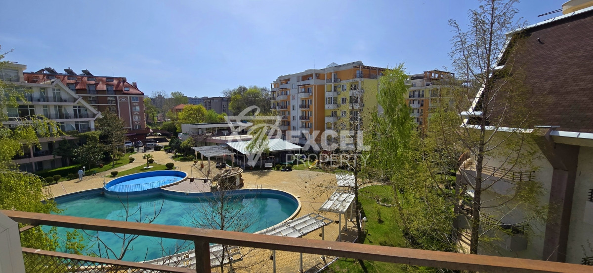 Тристаен апартамент за продажба в комплекс Сън Вилидж, Слънчев Бряг