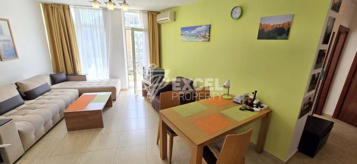 Тристаен апартамент за продажба в комплекс Сън Вилидж, Слънчев Бряг