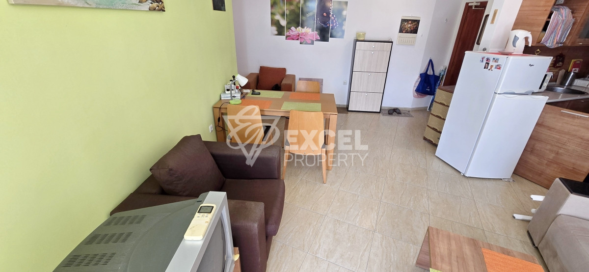 Тристаен апартамент за продажба в комплекс Сън Вилидж, Слънчев Бряг