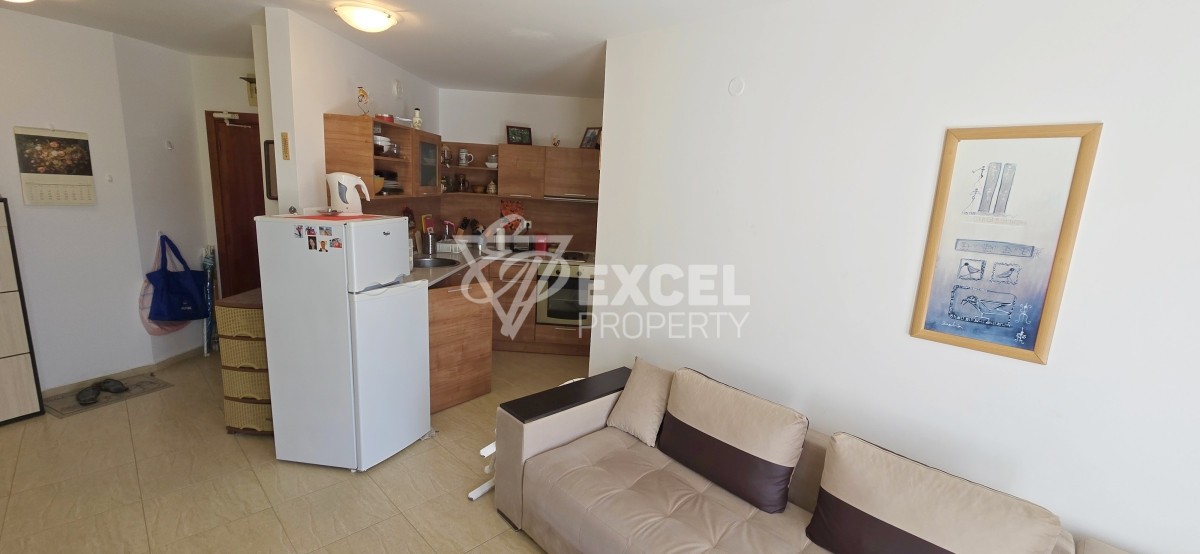 Тристаен апартамент за продажба в комплекс Сън Вилидж, Слънчев Бряг