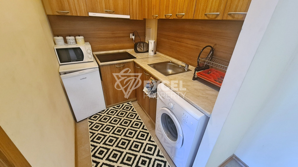 Съни Бийч Хилс, Слънчев бряг - тристаен, обзаведен апартамент