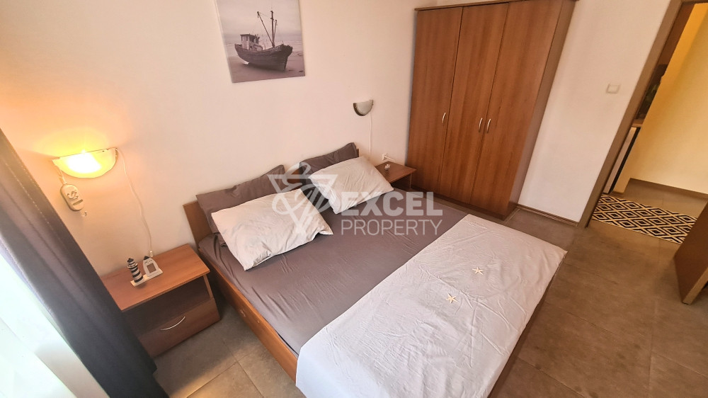 Съни Бийч Хилс, Слънчев бряг - тристаен, обзаведен апартамент