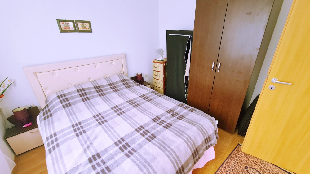 Обзаведен двустаен апартамент на 300 м от плажа в Слънчев Бряг