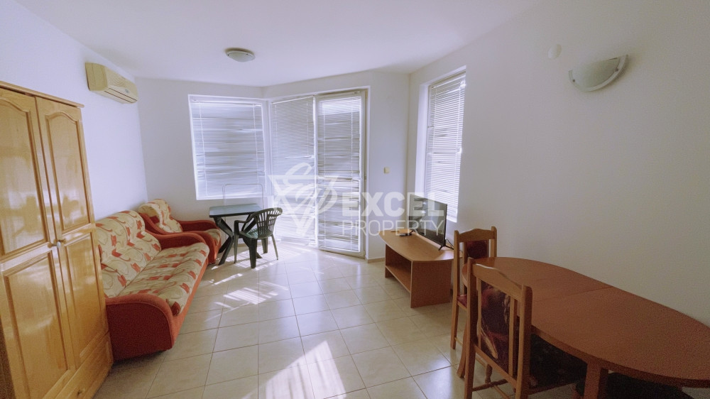 Двустаен апартамент с частична гледка море в Свети Влас