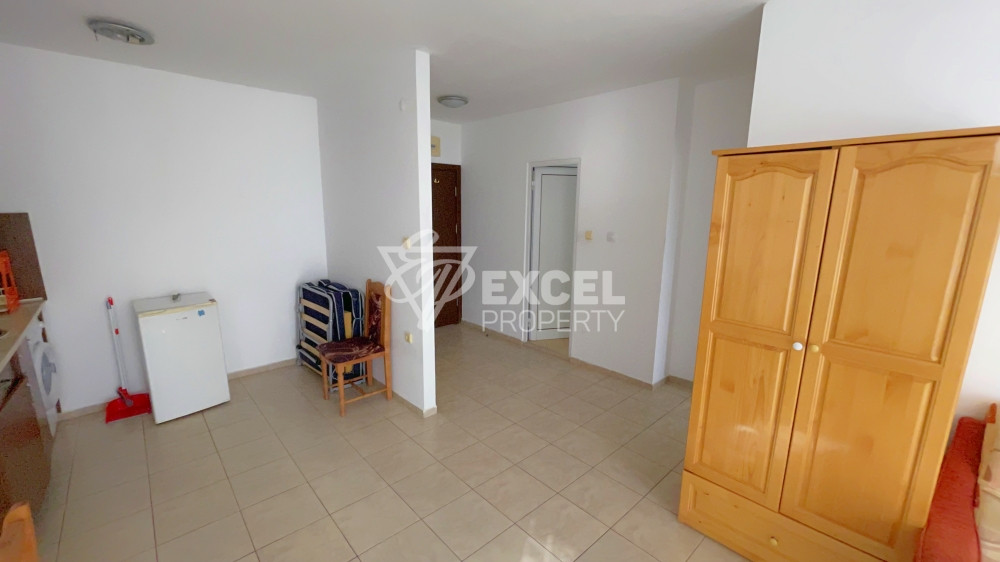 Двустаен апартамент с частична гледка море в Свети Влас