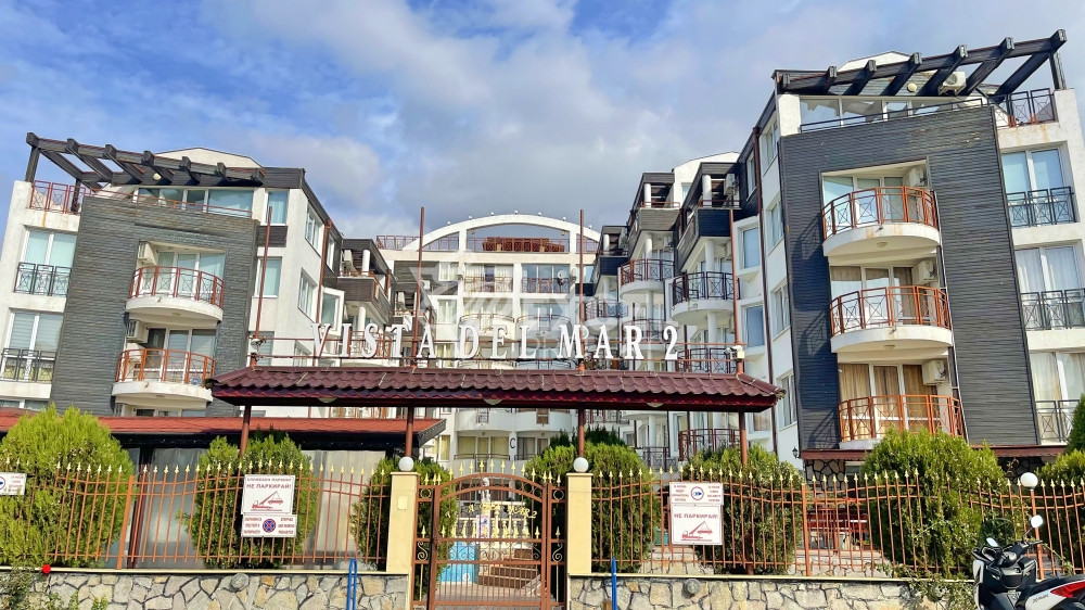 Двустаен апартамент с частична гледка море в Свети Влас