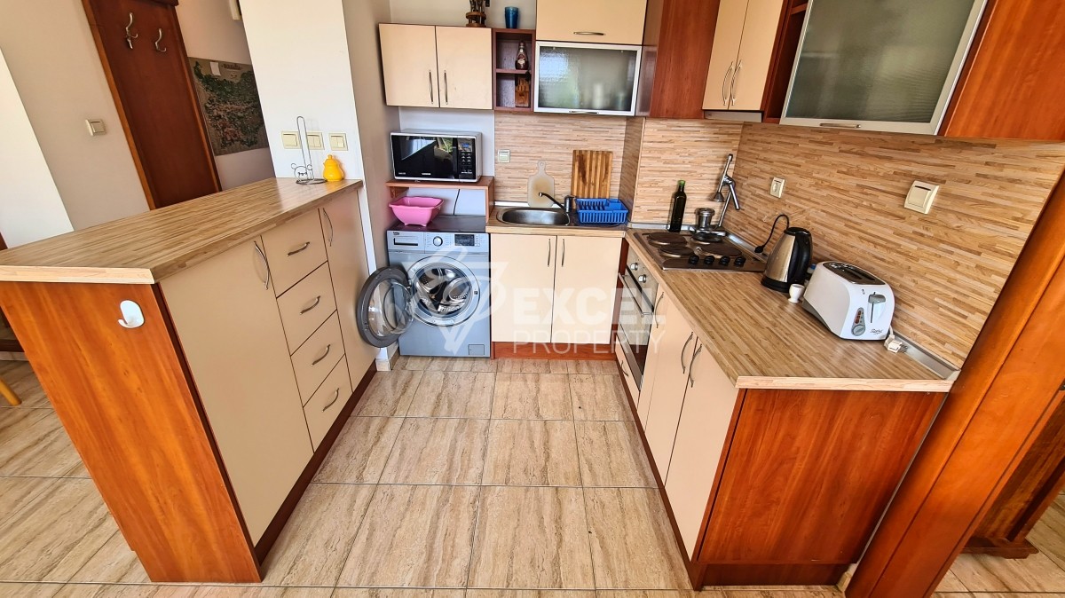 Комплекс Воденицата, Свети Влас - тристаен апартамент на партера.