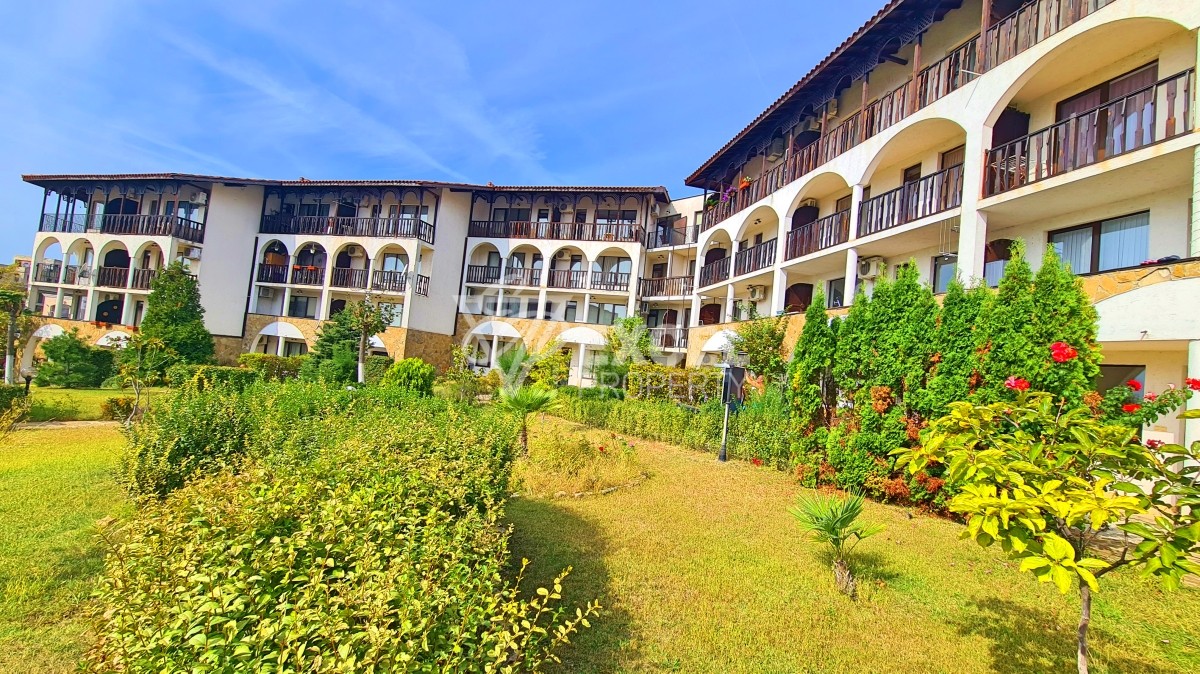 Комплекс Воденицата, Свети Влас - тристаен апартамент на партера.