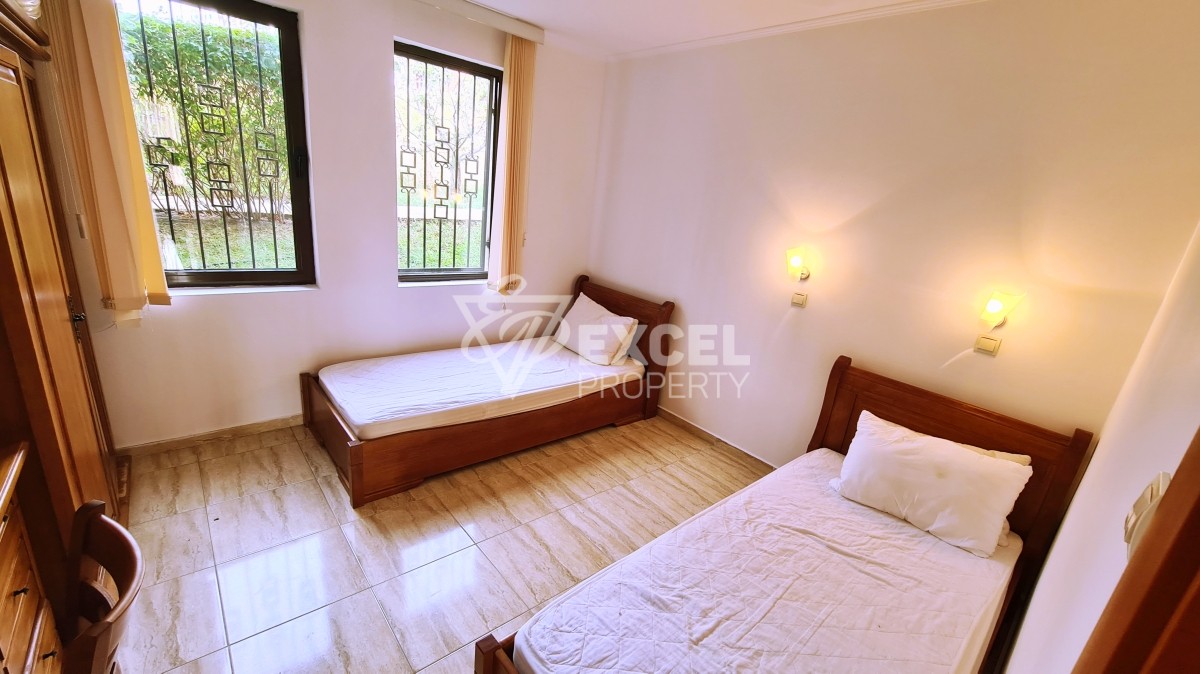 Комплекс Воденицата, Свети Влас - тристаен апартамент на партера.