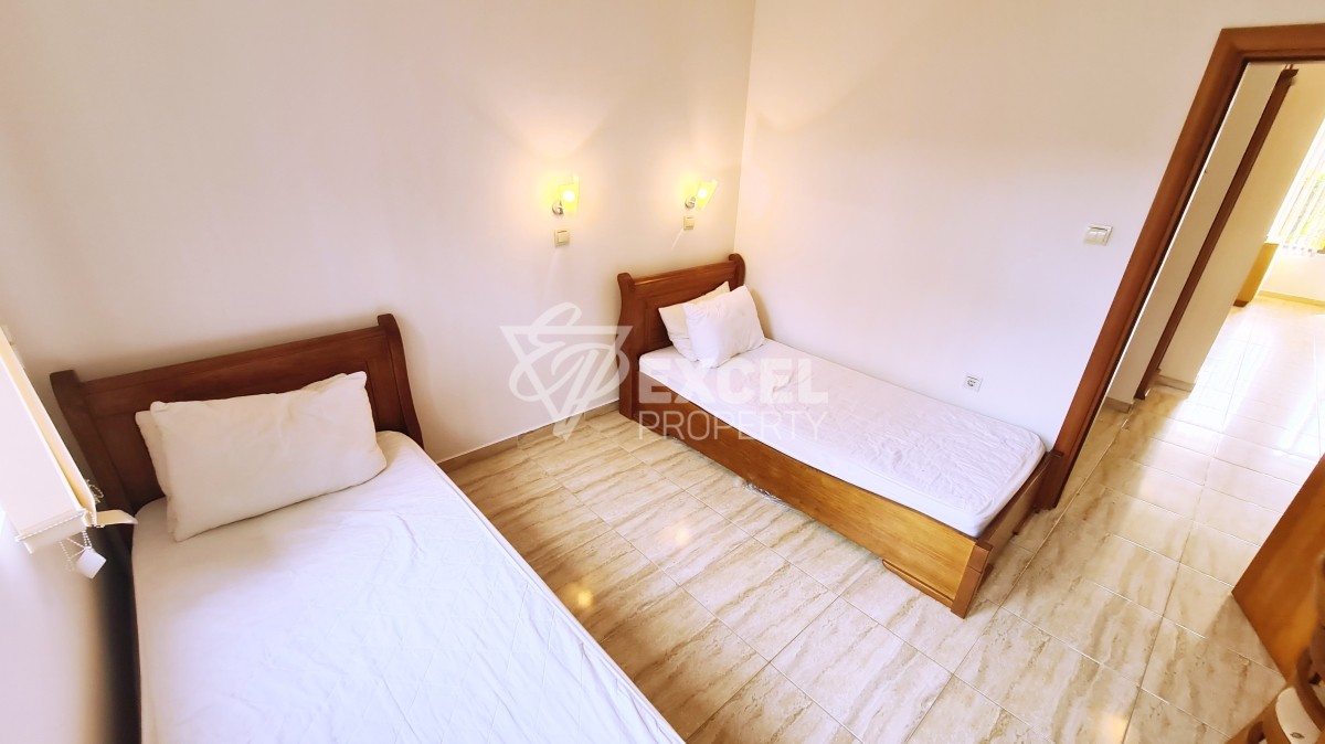 Комплекс Воденицата, Свети Влас - тристаен апартамент на партера.